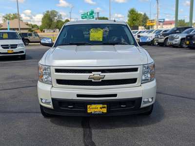 2011 Chevrolet 1500 Crew Cab, $15900. Photo 3