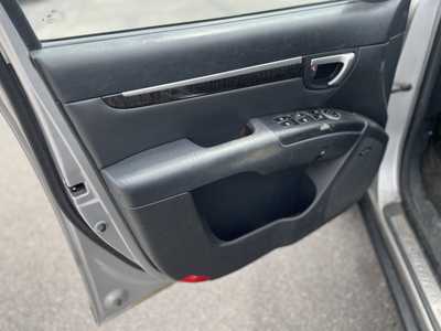 2008 Hyundai Santa Fe, $2995. Photo 11