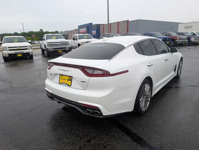 2018 Kia Stinger, $22495. Photo 8