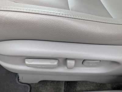 2015 Honda Odyssey, $22495. Photo 12
