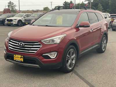 2015 Hyundai Santa Fe, $13995. Photo 4