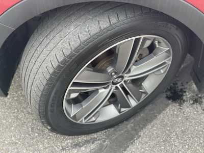 2015 Hyundai Santa Fe, $13995. Photo 9