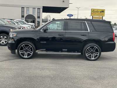 2017 Chevrolet Tahoe, $29900. Photo 5