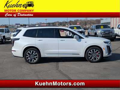2023 Cadillac XT6, $44900. Photo 1