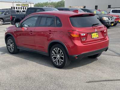 2017 Mitsubishi Outlander, $13990. Photo 6
