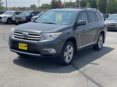2012 Toyota Highlander, $14900. Photo 4