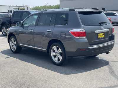 2012 Toyota Highlander, $14900. Photo 6