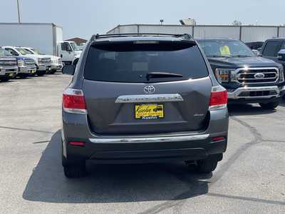 2012 Toyota Highlander, $14900. Photo 7