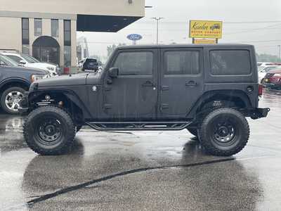 2012 Jeep Wrangler Unlimited, $16900. Photo 5