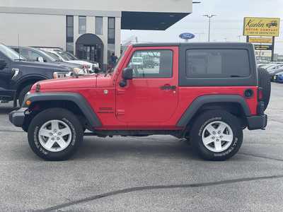2015 Jeep Wrangler, $10900. Photo 5