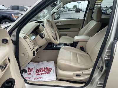 2010 Ford Escape, $8995. Photo 11