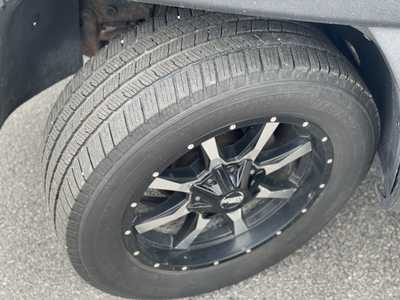 2003 Chevrolet Avalanche, $6495. Photo 10