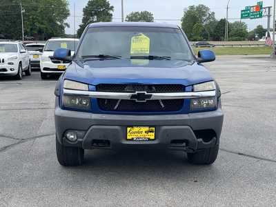 2003 Chevrolet Avalanche, $6495. Photo 3