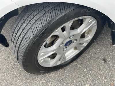 2015 Ford Fiesta, $3995. Photo 9