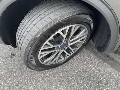 2020 Ford Escape, $19900. Photo 11