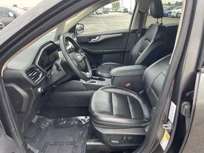 2020 Ford Escape, $19900. Photo 12