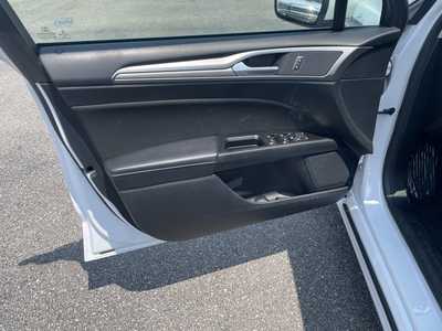 2017 Ford Fusion, $11990. Photo 11