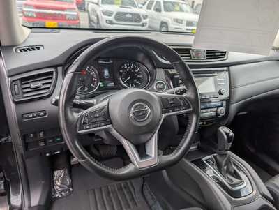 2017 Nissan Rogue, $16900. Photo 12