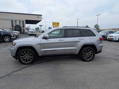 2016 Jeep Grand Cherokee, $16995. Photo 5