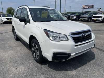 2017 Subaru Forester, $21495. Photo 2