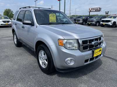 2011 Ford Escape, $7495. Photo 2