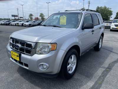 2011 Ford Escape, $7495. Photo 4