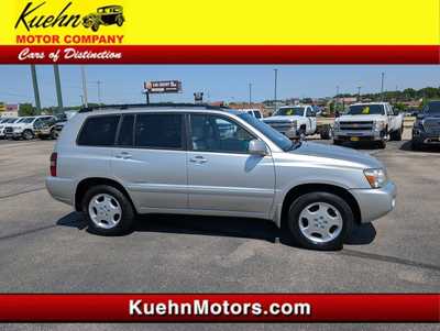 2006 Toyota Highlander, $10900. Photo 1