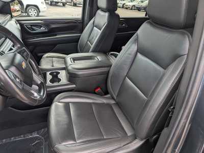 2021 Chevrolet Suburban, $42900. Photo 11