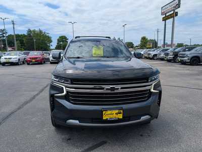 2021 Chevrolet Suburban, $42900. Photo 3