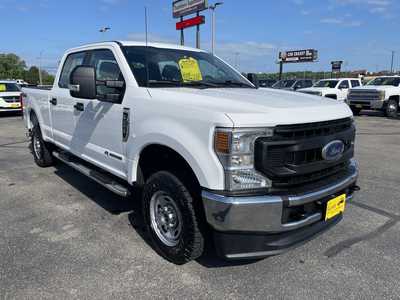 2022 Ford F250 Crew Cab, $37495. Photo 2