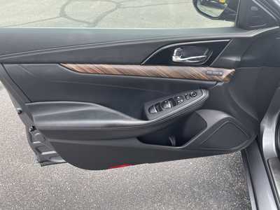 2016 Nissan Maxima, $18990. Photo 11