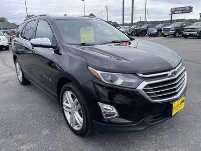 2019 Chevrolet Equinox, $21900. Photo 2