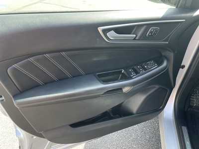 2016 Ford Edge, $6495. Photo 11