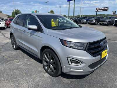 2016 Ford Edge, $6495. Photo 2