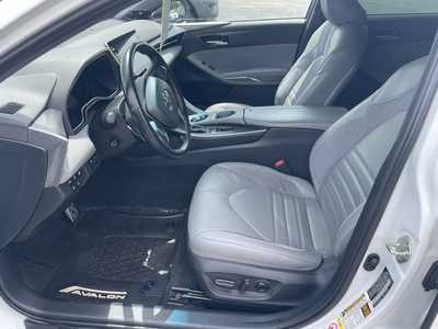 2019 Toyota Avalon, $26900. Photo 12