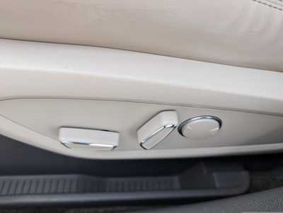 2017 Lincoln MKX, $24990. Photo 11