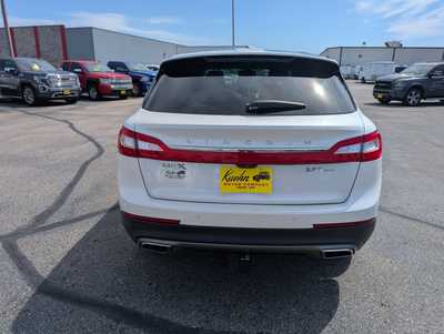 2017 Lincoln MKX, $24990. Photo 7