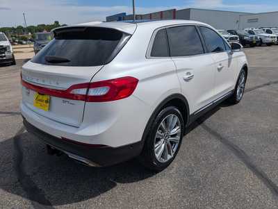 2017 Lincoln MKX, $24990. Photo 8