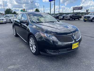 2014 Lincoln MKS, $15995. Photo 2