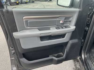 2016 RAM 1500 Crew Cab, $9495. Photo 12