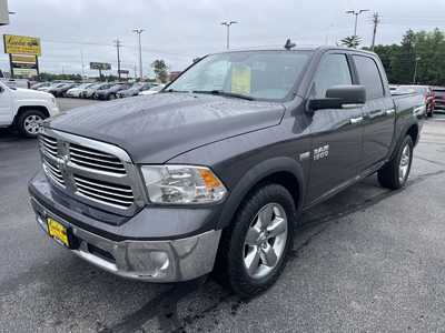 2016 RAM 1500 Crew Cab, $9495. Photo 4