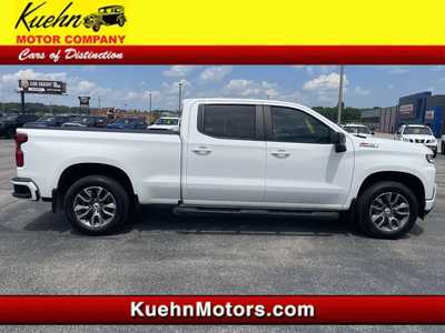 2020 Chevrolet 1500 Crew Cab, $30995. Photo 1