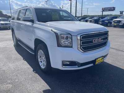 2019 GMC Yukon XL, $19900. Photo 2