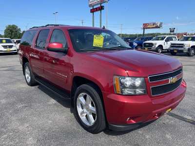 2012 Chevrolet Suburban, $13900. Photo 2