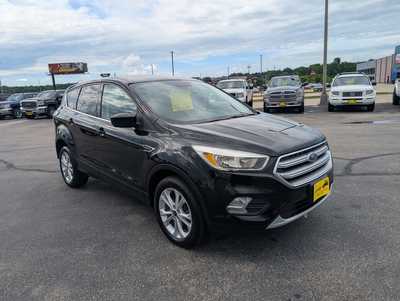 2017 Ford Escape, $13900. Photo 2