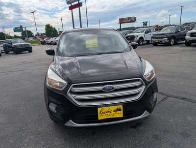 2017 Ford Escape, $13900. Photo 3