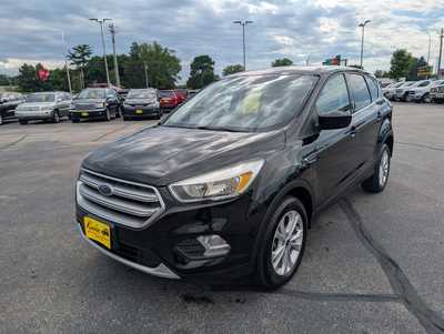 2017 Ford Escape, $13900. Photo 4