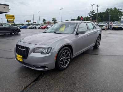 2018 Chrysler 300, $16990. Photo 4