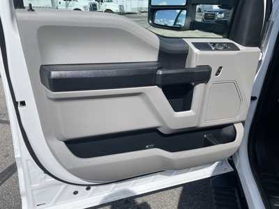 2019 Ford F350 Reg Cab, $23900. Photo 11