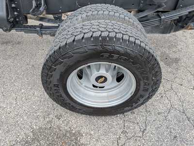 2022 Chevrolet 3500 Reg Cab, $32990. Photo 9